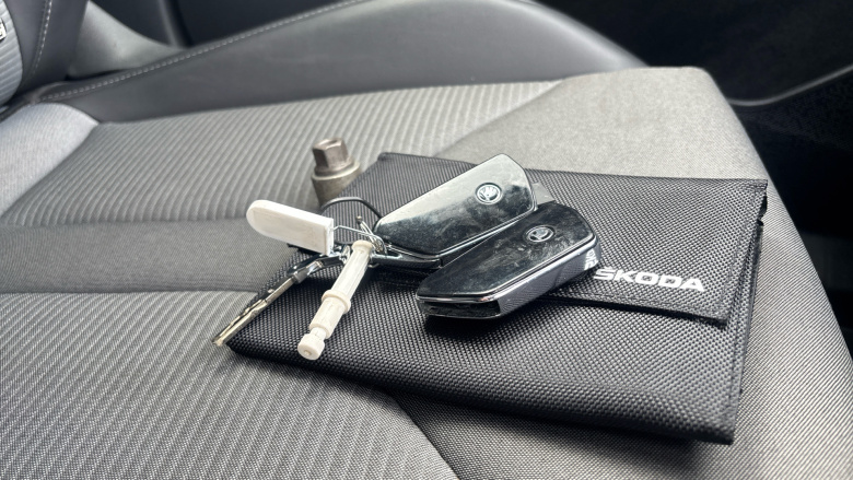 Skoda Enyaq 132kW 60 ecoSuite 62kWh 5dr Auto Electric Estate